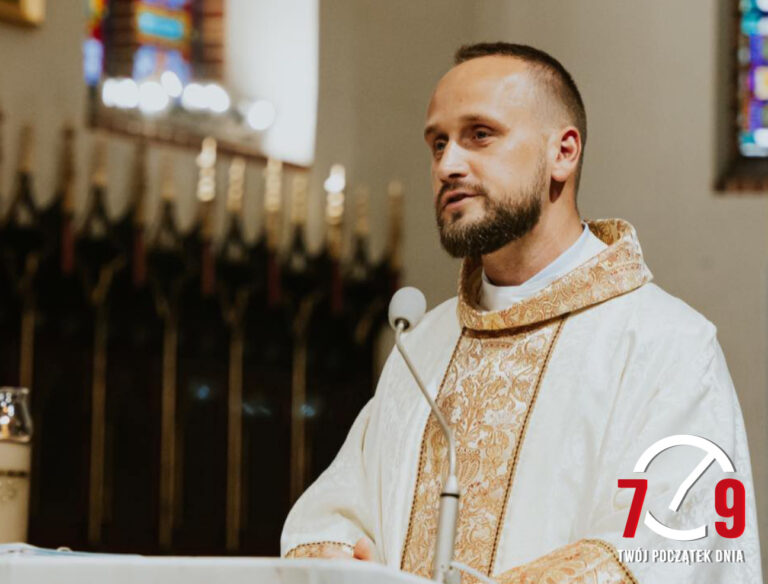 ks. Trzaska: Papież Franciszek w Domu Św. Marty autentycznie zachowywał się jak jeden z mieszkańców